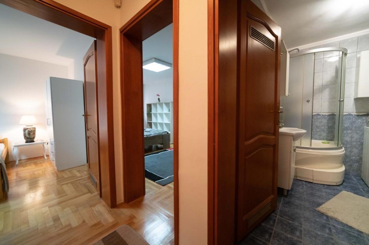 Apartman Yellow House Sarajevo Exterior photo